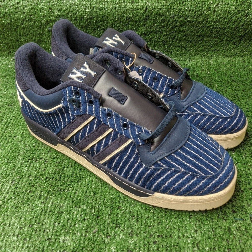 Adidas Rivalry Low 86 Mens Size‎ 12.5 NY Yankees Pinstripe Promo Sample ID4756
